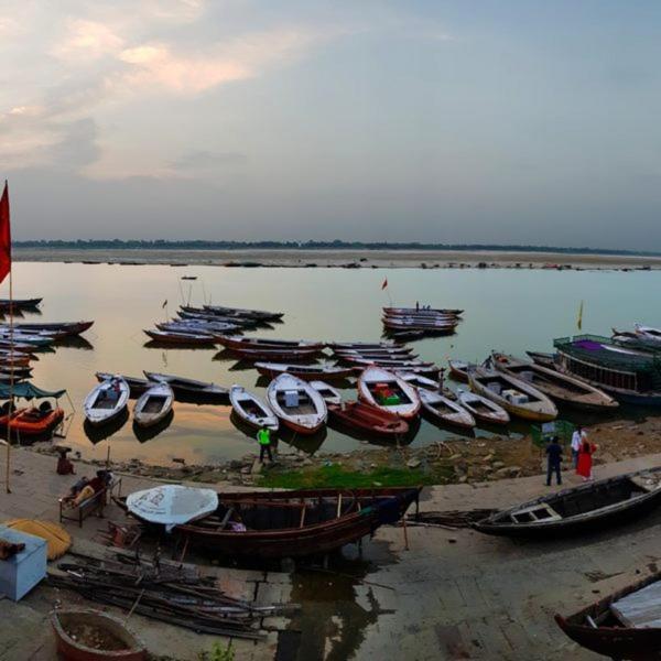 Varanasi Paradise Esterno foto