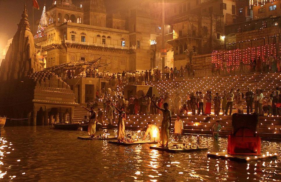 Varanasi Paradise Esterno foto